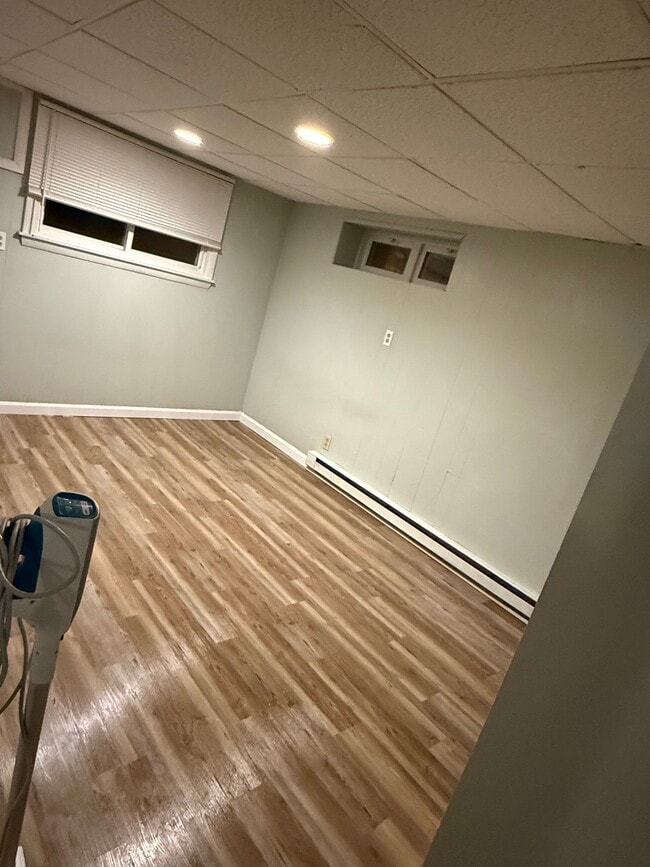 4 Thompson St Unit 1