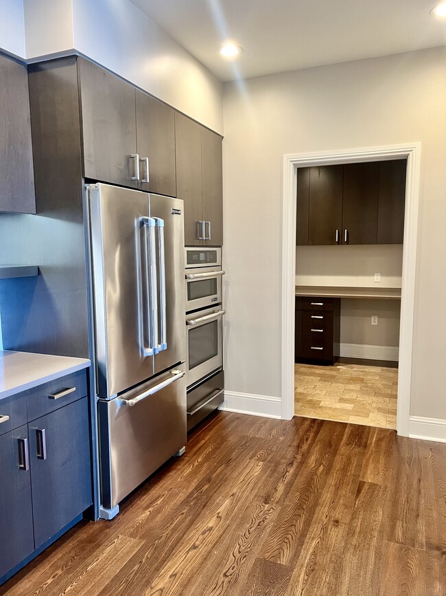Kitchen into Butlers Pantry/Mudroom - 7600 Landmark Way Unit #709