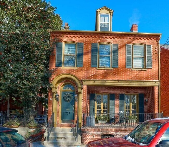 Photo - 729 E Orange St