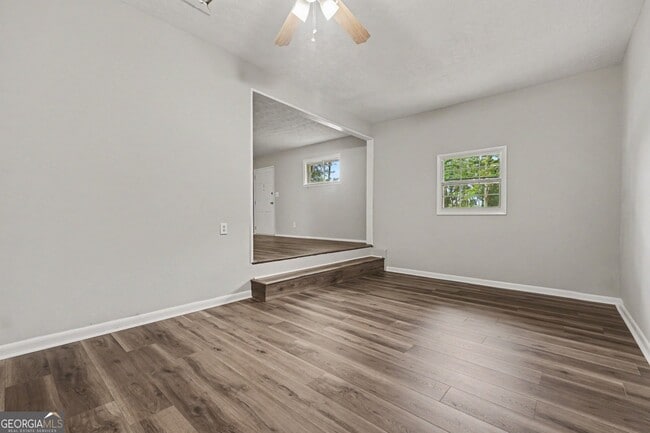 Photo - 1315 Pineglen Dr