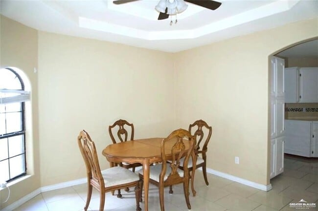 Photo - 11 Tulip Cir