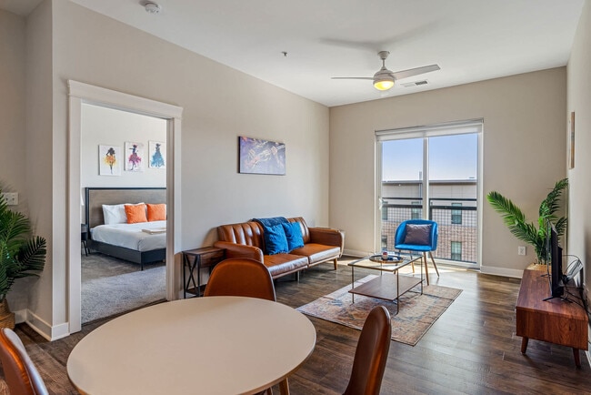 Photo - 530 Massachusetts Ave Unidad ID1074001P