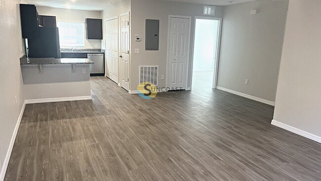 Photo - AVAILABLE NOW! Beautiful 2/2 Unit for Rent... Unit 2