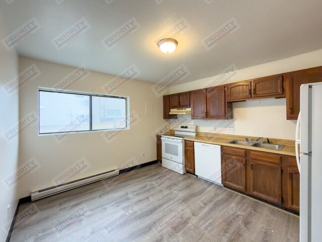 Photo - Ealges Nest Apartments Unit A