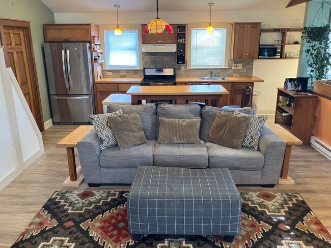 21 Fulton St Unit #5