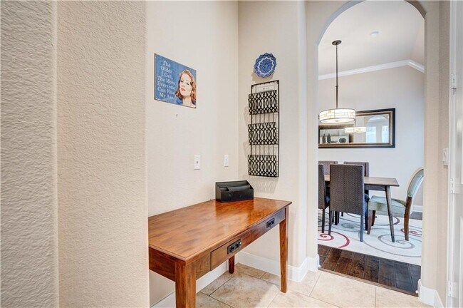 Photo - 12407 Altamira St