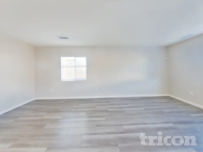 Photo - 8941 Elk Ravine Dr