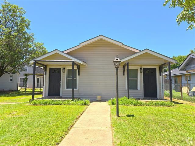 Building Photo - 508 N Lamar St Rental
