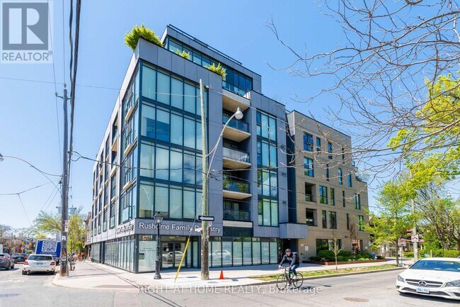 Photo - 130 Rusholme Rd Unit 202