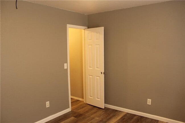 Photo - 193 Wade Ln Unit 6