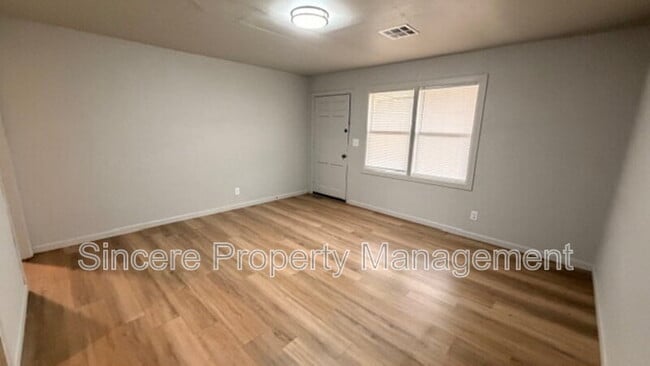 Photo - 3214 S St Clair Ave