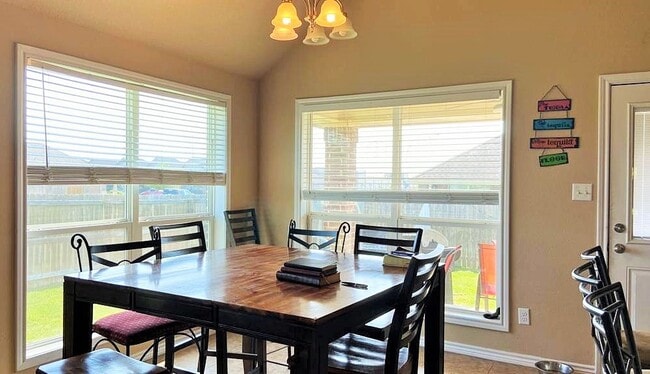 Photo - 3601 Davidson Dr