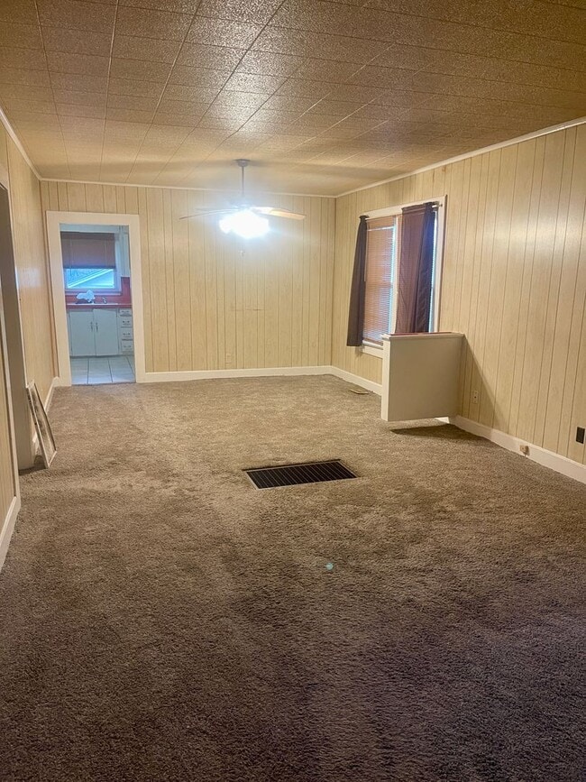 Photo - Great Location