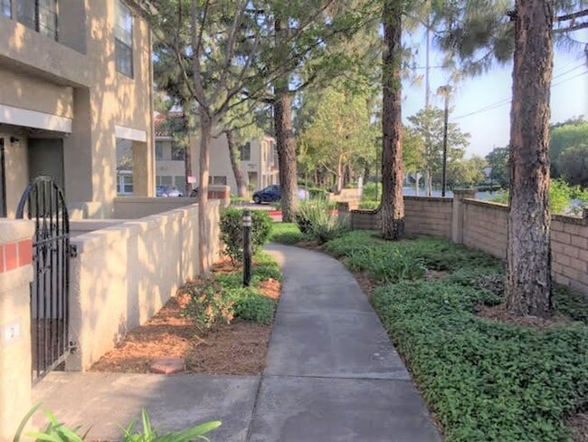 Photo - 8167 Vineyard Ave