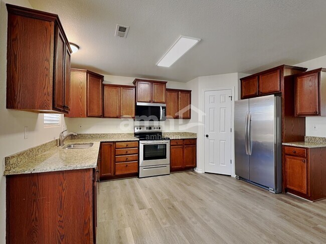 Photo - 3713 Winter Sun Dr