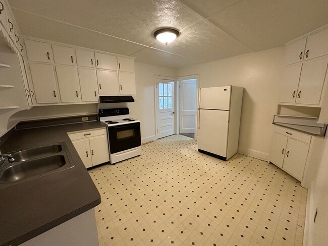 Photo - 3753 Back Hampden Sydney Rd Unit A