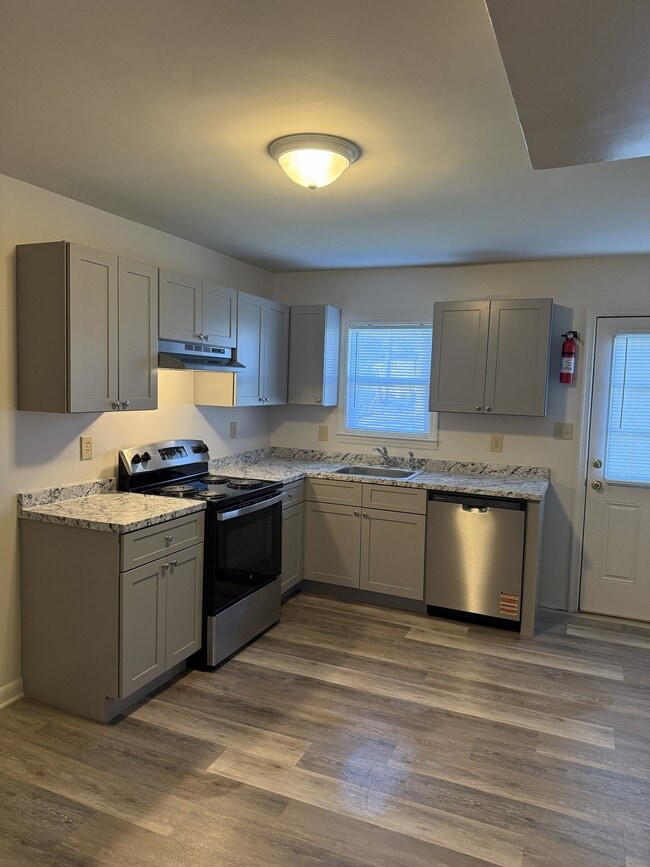 Photo - 148 E Plover Dr