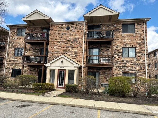 Building Photo - 2215 Nichols Rd Unit C