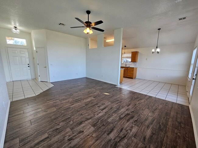 Photo - (3) Bed/(2) Bath East Norman Avail NOW!