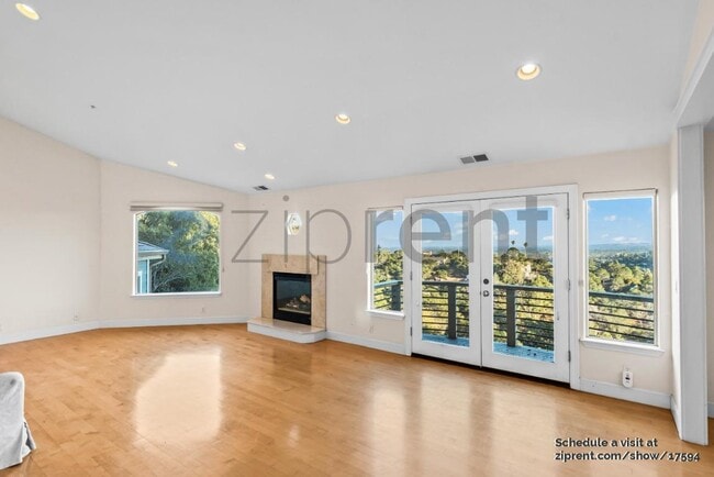 Photo - 135 Montalvo Rd