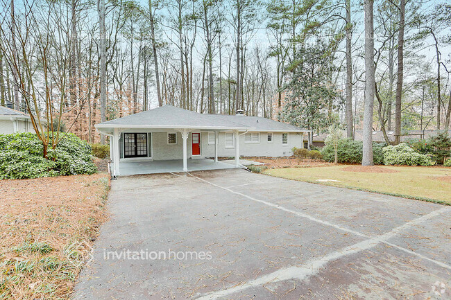 Building Photo - 1584 Clairmont Ln NE Rental