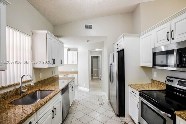 Photo - 9406 NW 8th Cir