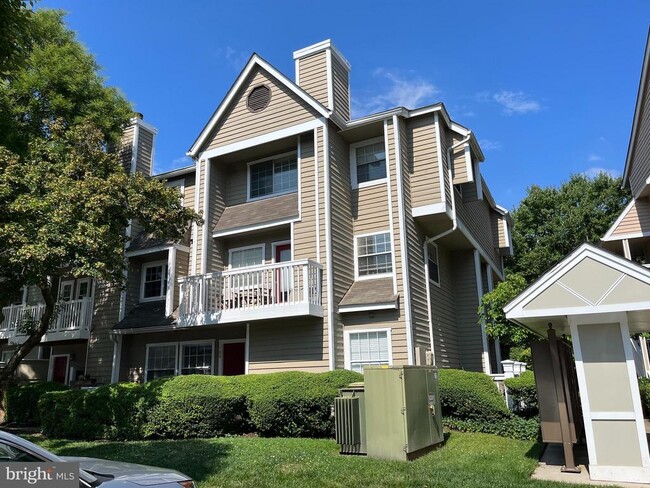 Photo - 5800 Inman Park Cir Apartment Unit 360