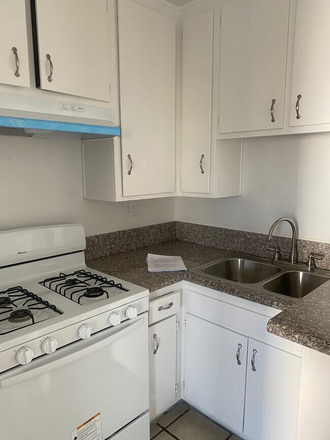 Photo - Summer Breeze Apartments