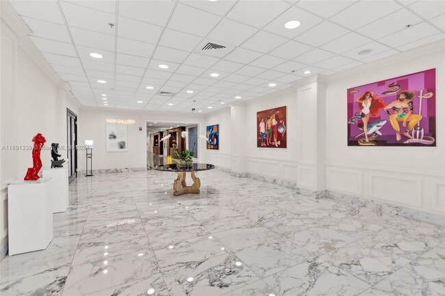 Photo - 5600 Collins Ave Unit PHE