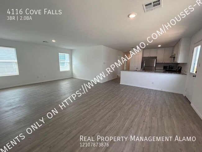 Photo - 4116 Cove Fls