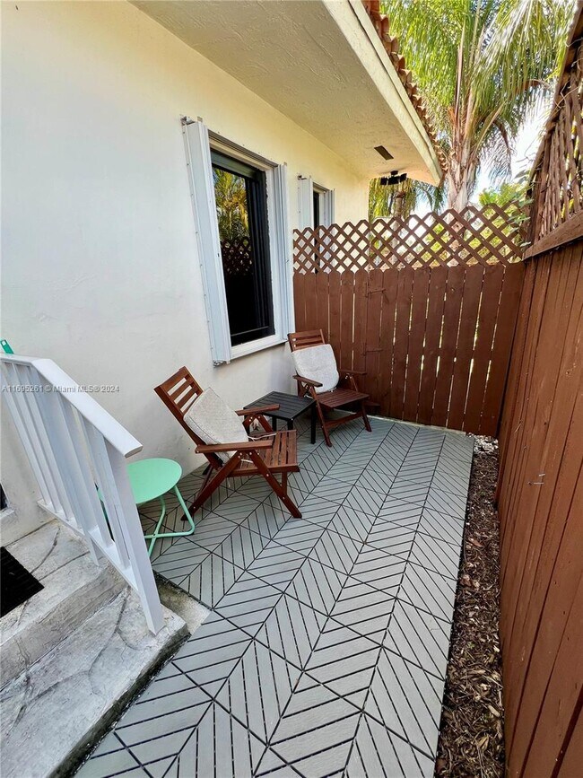 1100 SW 88th Ave