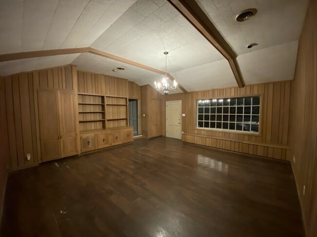 Photo - 1455 Parkside Dr