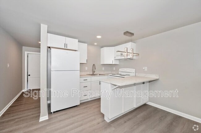 Building Photo - 15207 National Pike Rental
