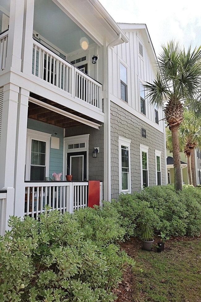 Photo - 1225 Blakeway St Unit 1303