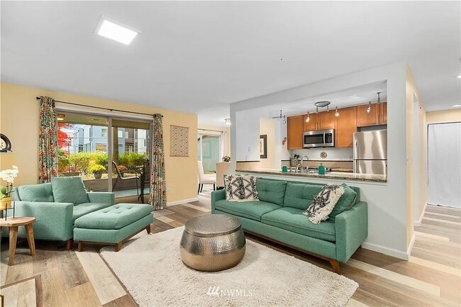 Photo - 2145 Dexter Ave N Unit 101