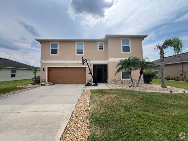Building Photo - Updated 4 Bedroom, 3 1/2-bathroom home