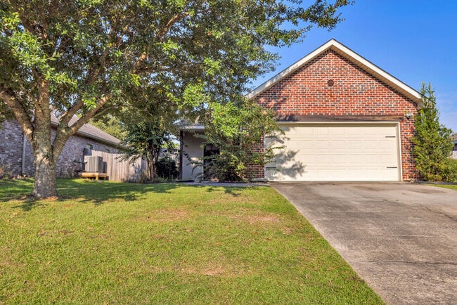 Building Photo - 13727 Foxhill Drive Rental