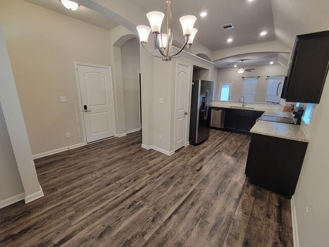 Photo - Bryan - 3 bedroom / 2 bath / 2 car garage house with fenced in back yard.