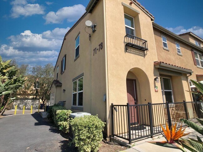 Building Photo - 4300 Newton Ave Rental