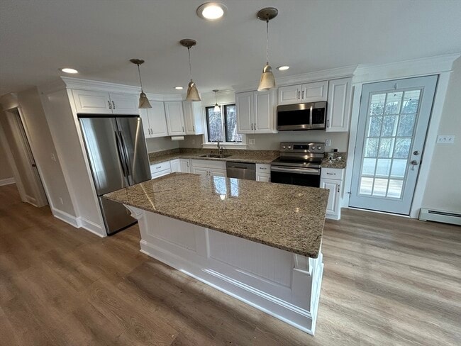 Photo - 256 Old Webster Rd