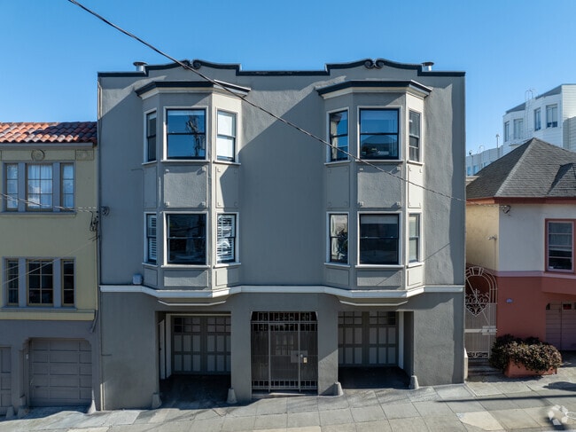 Building photo - 575 14th St Apartments