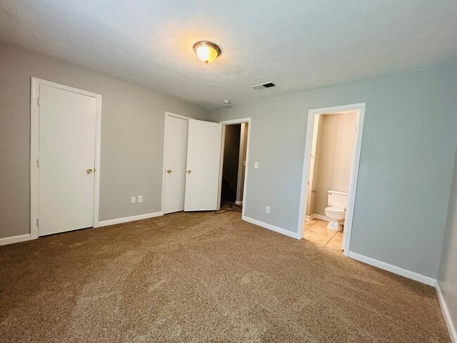 Photo - 6328 Baker Ct