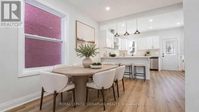 Photo - 53 1/2 KINRADE AVENUE