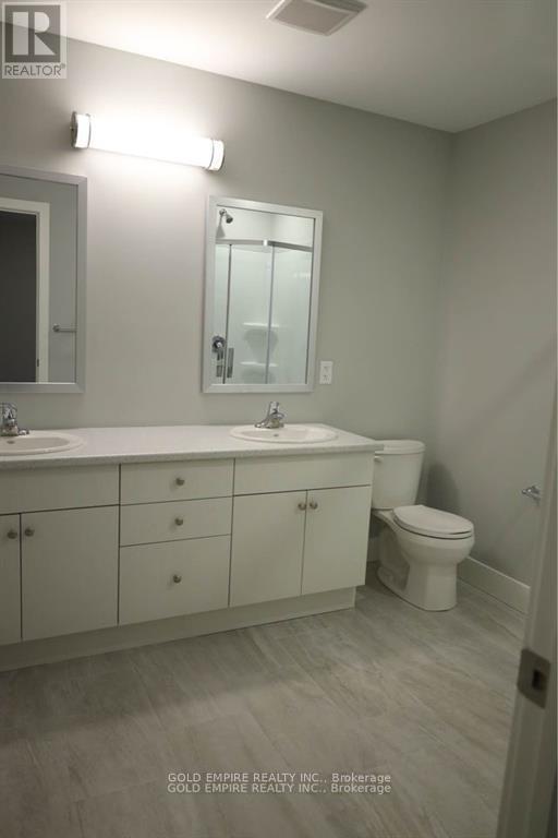 Photo - 745 Chelton Rd