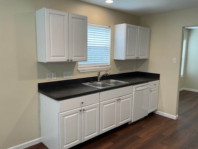 Photo - 13206 Ambrosa Dr