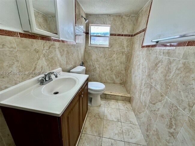 Photo - 2306 NW Flagler Terrace Unit 1