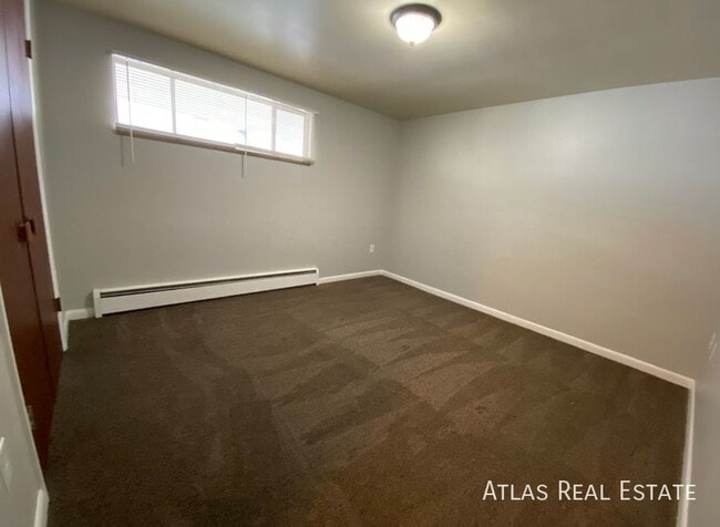 Photo - 835 E San Miguel St