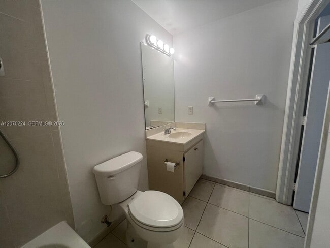 Photo - 7320 NW 114th Ave Unit 107