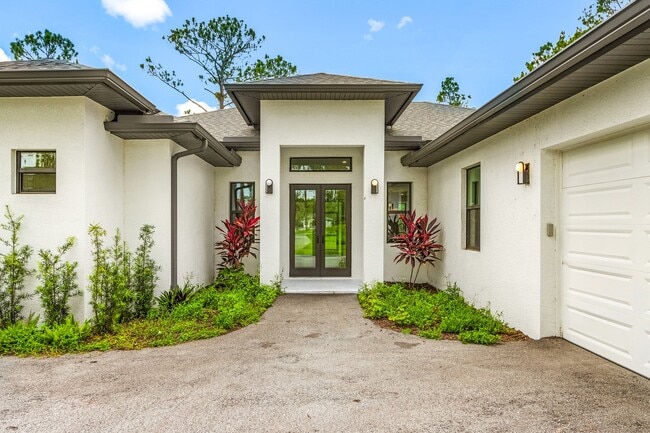 Photo - 408 41st Ave NE