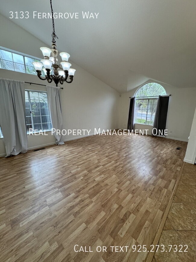 Photo - 3133 Ferngrove Way